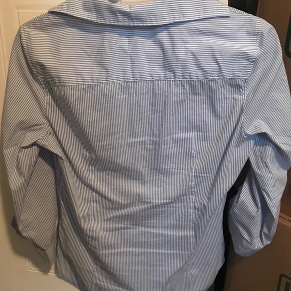 Zara Basic Pinstriped Blouse - Picture 3 of 5